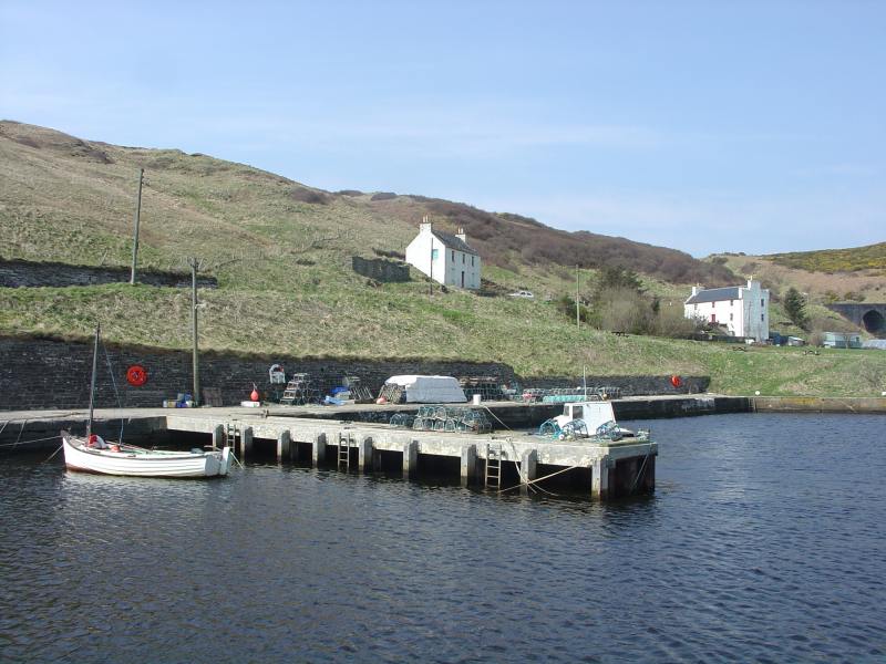 Photo: Lybster Harbour 26 April 2005