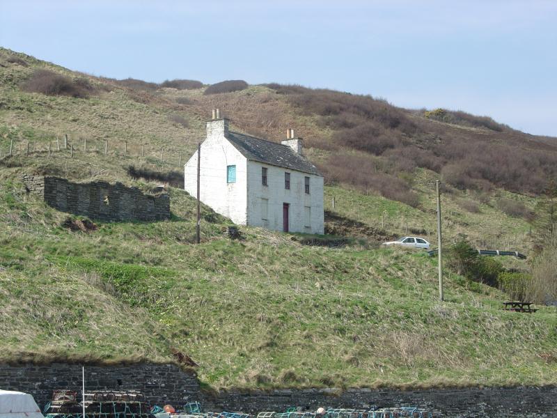 Photo: Lybster Harbour 26 April 2005