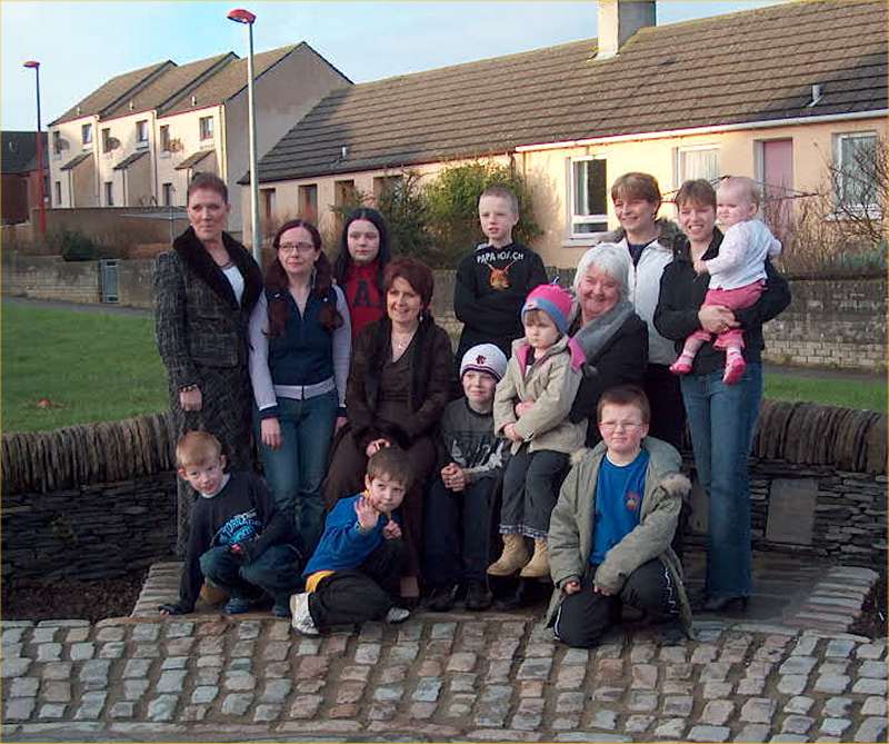 Photo: Maureen MacMillan MSP With Young People From Ormlie
