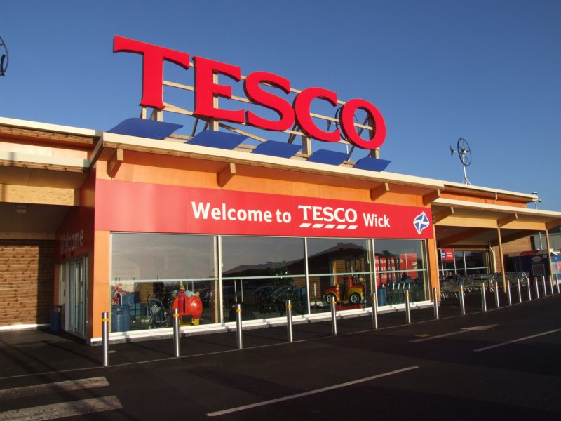 Photo: Opening Day For Tesco Wick - 10.00am