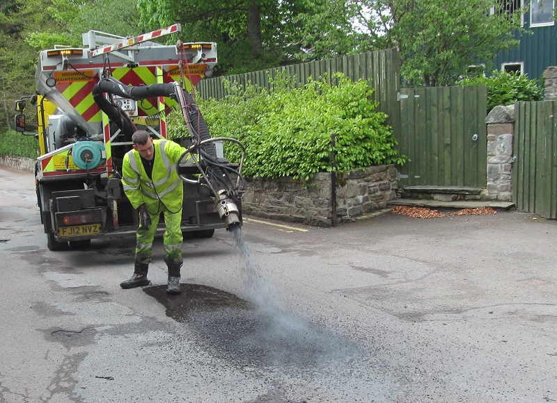 Photo: Jetpatcher Now Repairing Highland Council Roads