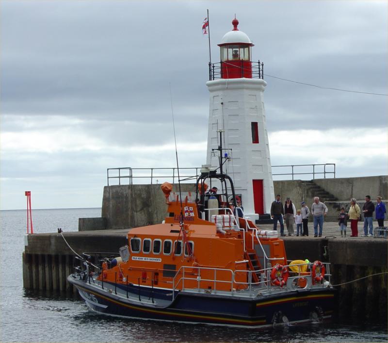 Photo: Knotty & Lifeboat Day