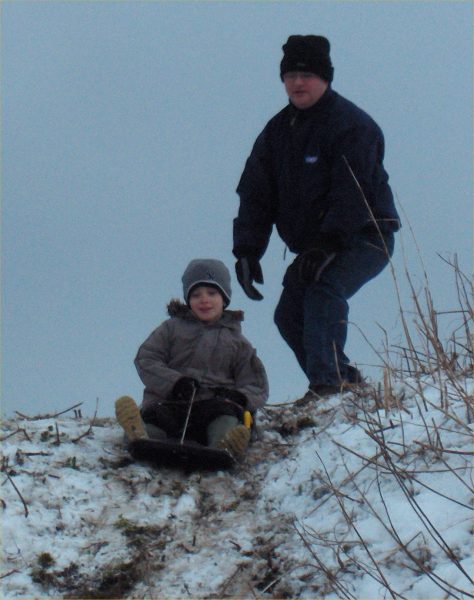 Photo: Euan Muir at Staxigoe Harbour Braes on Sat 4 March 2006 his 7th Birthday, with his dad Raymond