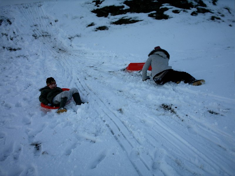 Photo: Kirsty and Ryan Ross Sledging At Waas Farm