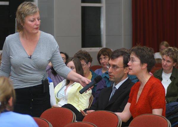 Photo: Wick First Maternity Public Meeting - MRS Henderson Makes A Point