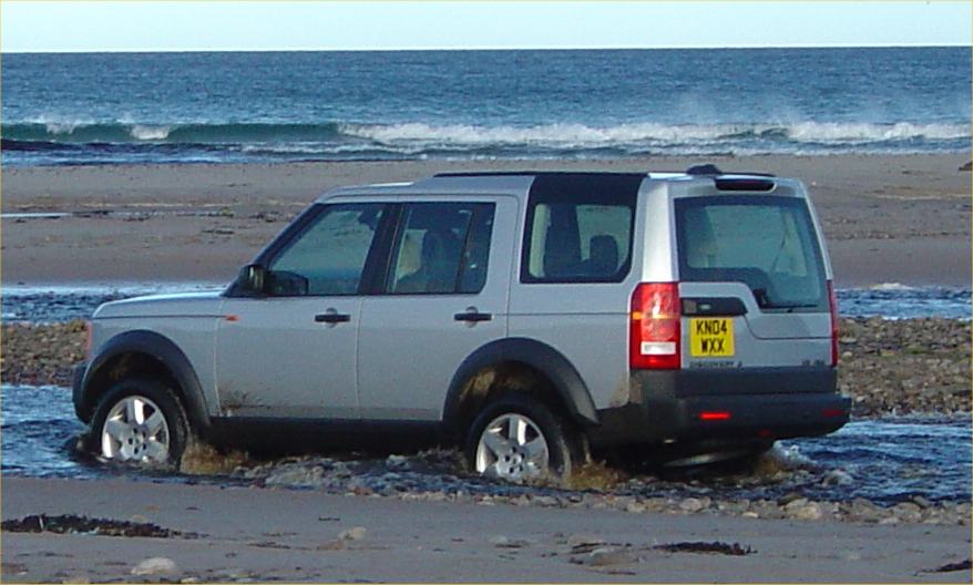 Photo: Range Rover Discovery - Another Day At The Beach In Caithness