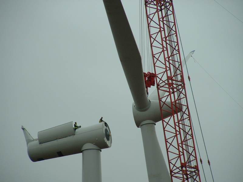 Photo: Blades Being Put In Place